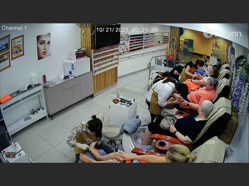 CẦN SANG LẠI SHOP NAILS