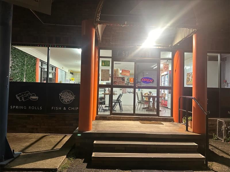 Sang shop takeaway dine in 