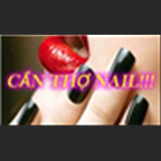 Shop Nail cần thợ gấp