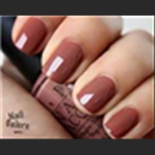 Tiệm nail vùng  Moonee Ponds cần thợ  bột hoặc chân tay nước giỏi