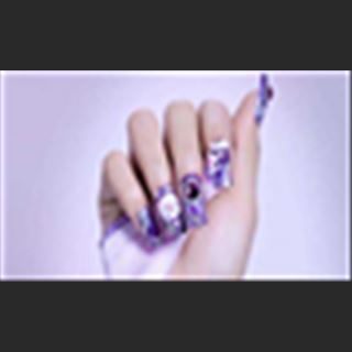 Cần tìm thợ nail tay, chân nước
