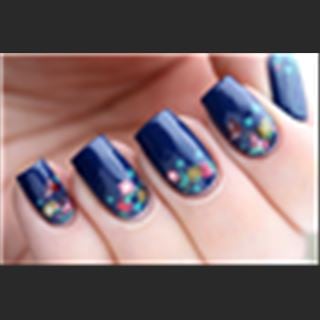 Shop nails vùng Camberwell cần thợ