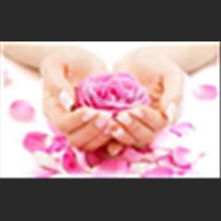 Shop Nails vùng Essendon cần thợ biết làm tay chân nước và sơn shellac