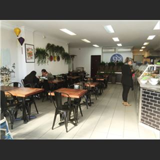 Shop Takeaway vùng city cần tuyển người