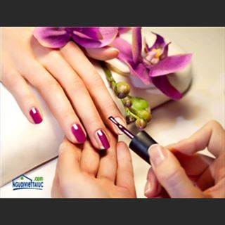 Cần thợ tay chân nước và làm bột, biết làm SNS  và wax càng tốt