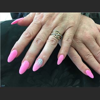 Tuyển thợ nails tại Northcote, đưa đón quanh St Albans 