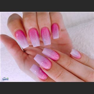 Shop cần thợ bột biết waxing biết làm eyelash càng tốt 