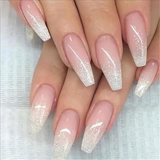 Shop nail cách Cabramatta 50 phút cần thợ  tay chân nước, shellac