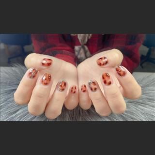 Shop nails mới mở cần nhiều thợ bột, SNS, chân tay nước sellac