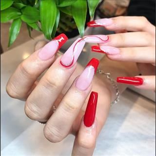 Shop nails cần thợ bột biết làm eyelash extensions càng tốt