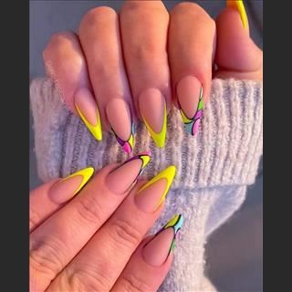 Shop Nails cần nhiều thợ bột lương cao 