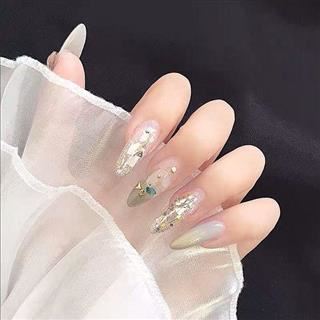 Shop cách Bonnyrigg 25p cần thợ Bột có kinh nghiệm, thợ nước, wax