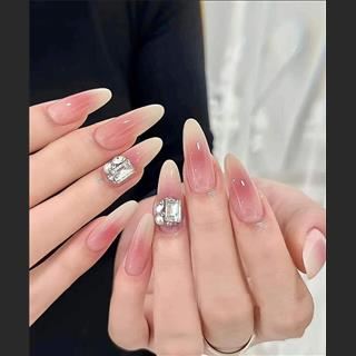 Shop nails tìm đồng đội nhập team cách Cabramatta 30 ‘ lái xe