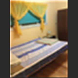 Nhà mình con dư một single room cần cho share