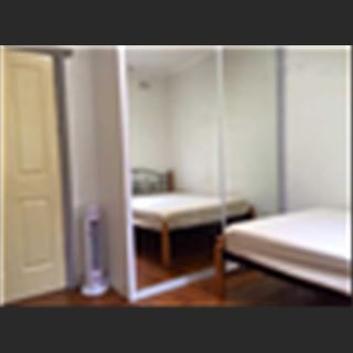 Room vùng Bankstown cho rent nhé