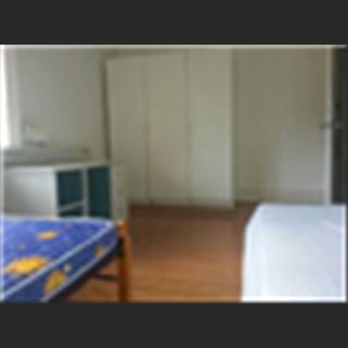 Tìm 1 bạn nữ share phòng ở Strathfield