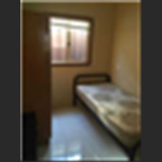 Granny flat còn dư 1 phòng nhỏ cho share lại vùng Birrong