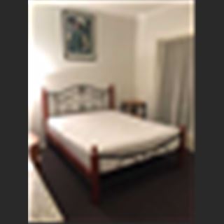 Nhà vùng Sunshine North có dư phòng double  cho share