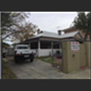 Big house with big backyard for rent in Mount Lawley