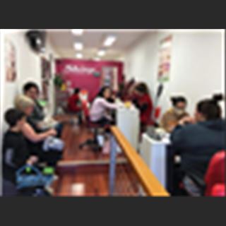 Sang shop Nails ở Penrith