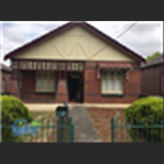 Nhà vùng Burwood 4 phòng cho share