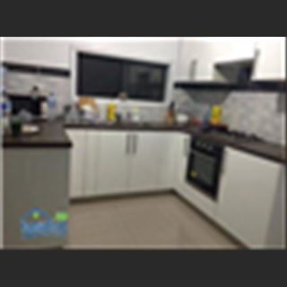 Bungalow vùng St Albans còn dư 1 phòng cần cho share