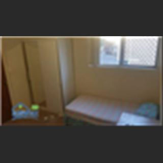Tìm 1 bạn nữ vào share double room vùng MarrickVille.