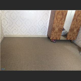 Nhà mình có phòng cho share vùng St Albans