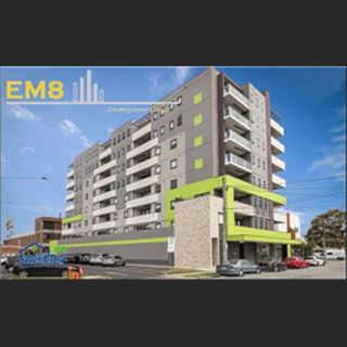 Căn hộ ngay trung tâm Springvale cần bán