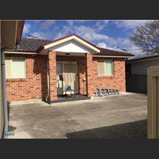 Granny flat 2 phòng ngủ cho thuê vùng Sefton 