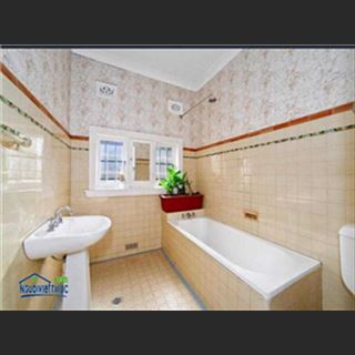 Dư 2 phòng double cho thuê ở Strathfield
