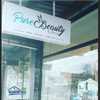 Cần sang tiệm Nail/beauty trên  đuờng High Street, vùng Thornbury. 
