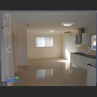 Granny flat 2 phòing cho thuê vùng Chester Hill gần ga xe lửa & shop