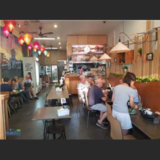 Sang nhà hàng Việt vùng Northcote, đông khách, khu đông đúc 