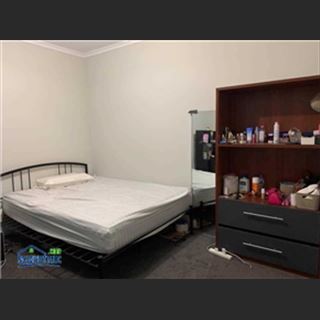 Nhà rộng rãi có sẵn một phòng double cho thuê tại Maribyrnong