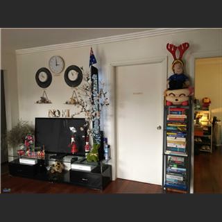 Nhà có 4 phòng ngủ vùng Marrickville dư phòng cho thuê