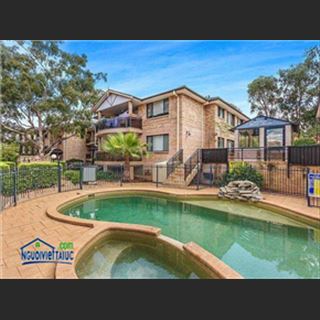 Apartment dư phòng cho share vùng Merrylands, toilet riêng
