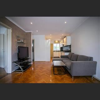 Unit 2 phòng ngủ vùng Maribyrnong available cho thuê vào đầu tháng 7