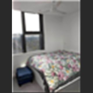 Nhà có 1 double room tại North Melbourne cần cho nữ share