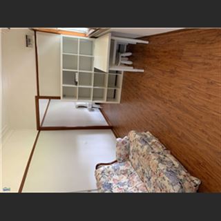 Halfhouse 2 phòng ngủ đầy đủ tiện nghi cho thuê ở Yagoona