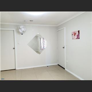 Granny flat 2 phòng ngủ đầy đủ tiện nghi cho thuê  vùng Cabramatta