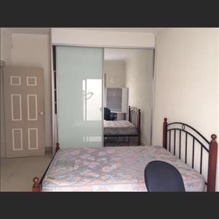 Unit mới xây cho thuê, khang trang, thoáng mát gần ga xe lửa và shop