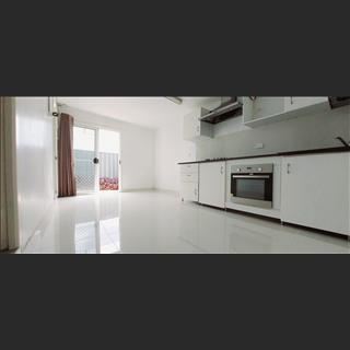 Granny flat 2 bedrooms Smithfield $300