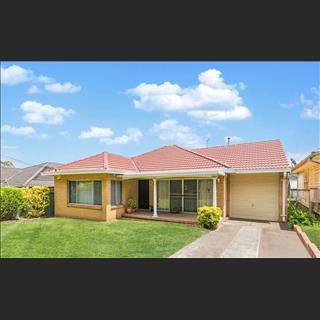 Nhà vùng Chester Hill 3 phòng ngủ cho thuê nguyên căn