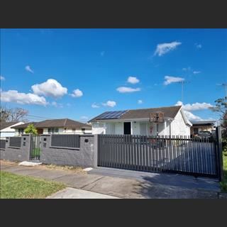 Nhà 3 phòng ngủ vùng Cabramatta West cho thuê.