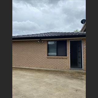 Granny flat 2 phòng ngủ cho thuê vùng Cabramatta