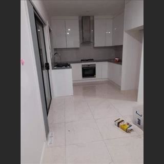 Granny flat mới  2 phòng ngủ cho thuê vùng Lansvale