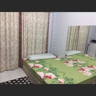 Nice Room for share in Bankstown – FF walk to train bus and shop