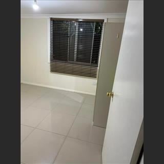 Granly flat 2 phòng có máy lạnh cho thuê vùng Cabramatta