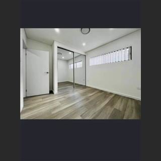 Nhà mới dư phòng cho share vùng Canley Heights đầy đủ đồ dùng